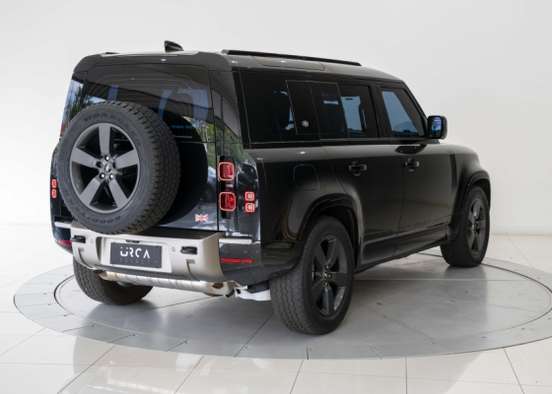 LAND ROVER-DEFENDER-2024