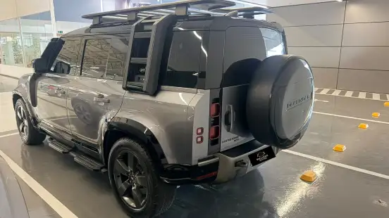 LAND ROVER-DEFENDER-2023