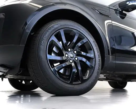 LAND ROVER-DISCOVERY-2017