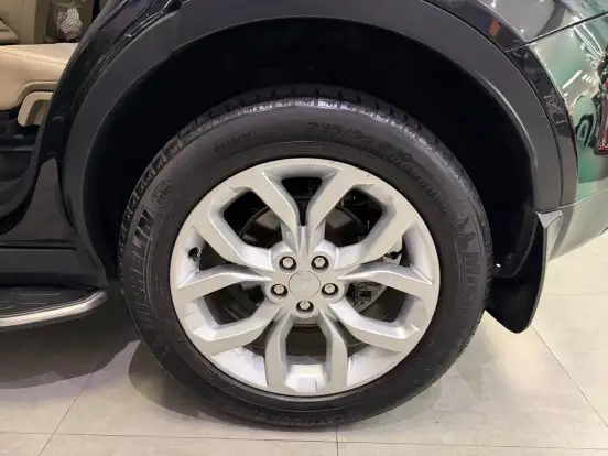 LAND ROVER-DISCOVERY SPORT-2018
