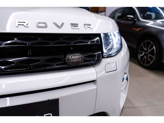 LAND ROVER-RANGE ROVER EVOQUE-2.0 DYNAMIC BLACK 4WD 16V GASOLINA 4P AUTOMÁTICO LAND ROVER-RANGE ROVER EVOQUE-2014