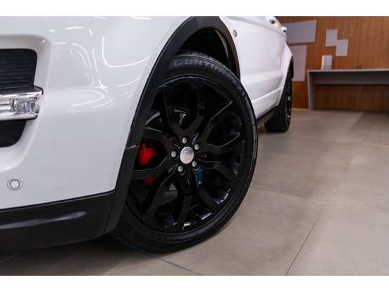 LAND ROVER-RANGE ROVER EVOQUE-2.0 DYNAMIC BLACK 4WD 16V GASOLINA 4P AUTOMÁTICO LAND ROVER-RANGE ROVER EVOQUE-2014