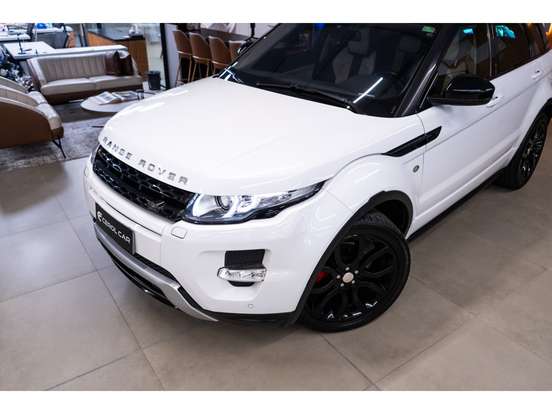 LAND ROVER-RANGE ROVER EVOQUE-2.0 DYNAMIC BLACK 4WD 16V GASOLINA 4P AUTOMÁTICO LAND ROVER-RANGE ROVER EVOQUE-2014