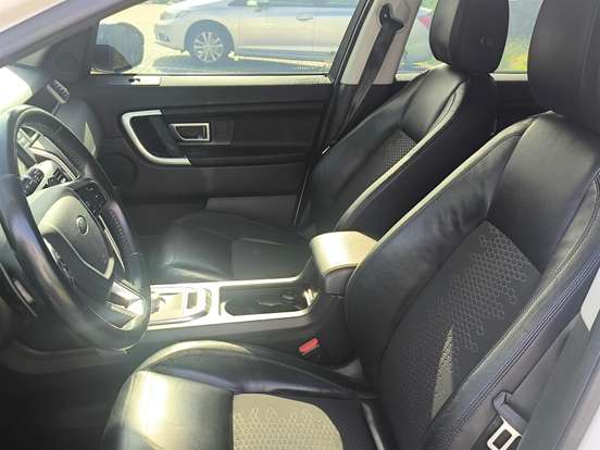 LAND ROVER-DISCOVERY SPORT-2016