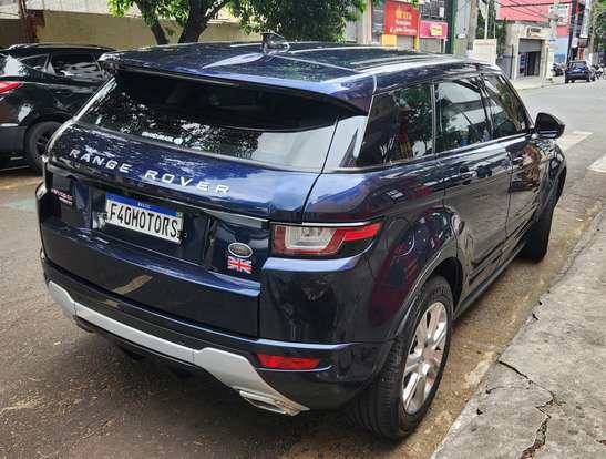 LAND ROVER-RANGE ROVER EVOQUE-2.0 SE DYNAMIC 4WD 16V GASOLINA 4P AUTOMÁTICO LAND ROVER-RANGE ROVER EVOQUE-2017