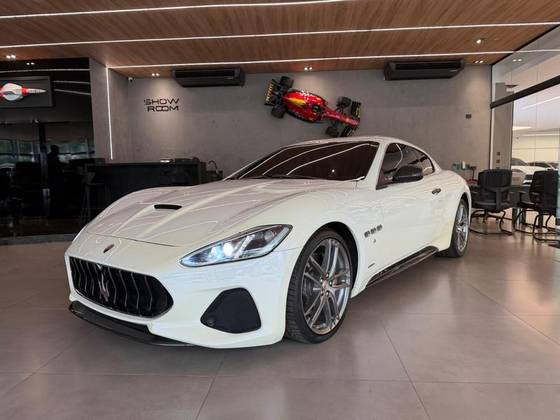 MASERATI GRANTURISMO 4.7 V8 GASOLINA SPORT MC SHIFT