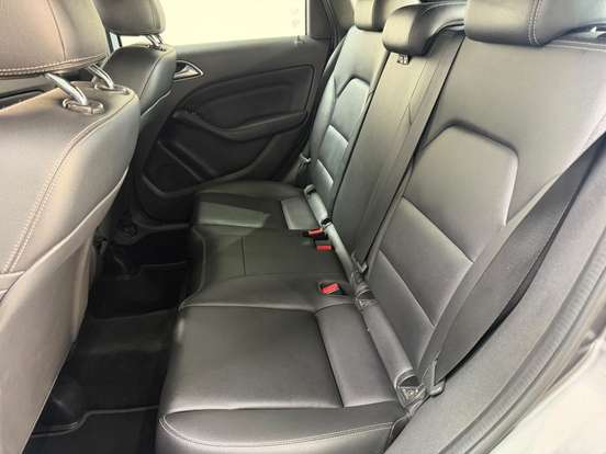 MERCEDES-BENZ-B 200-2015