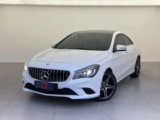 MERCEDES-BENZ-CLA 200-1.6 VISION 16V FLEX 4P AUTOMÁTICO MERCEDES-BENZ-CLA 200-2015