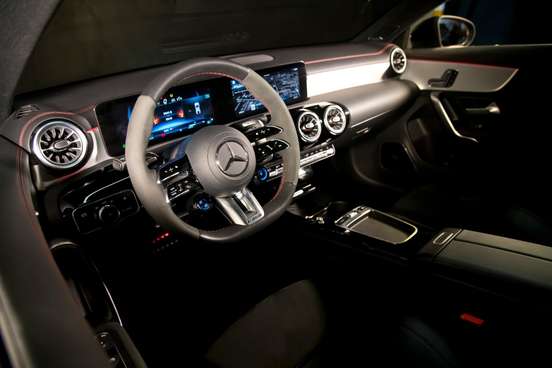 MERCEDES-BENZ-CLA 45 AMG-2.0 CGI GASOLINA S 4MATIC SPEEDSHIFT MERCEDES-BENZ-CLA 45 AMG-2025