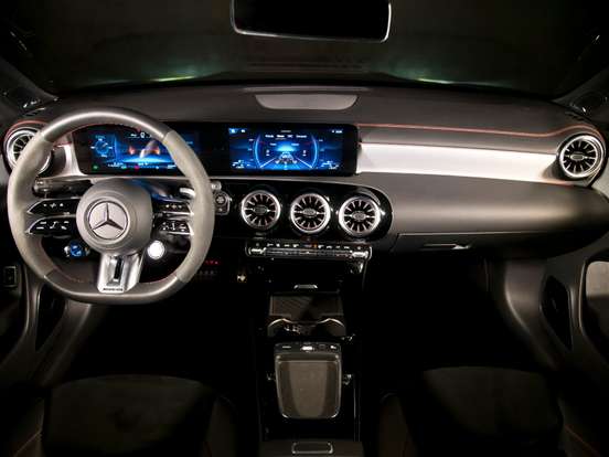 MERCEDES-BENZ-CLA 45 AMG-2.0 CGI GASOLINA S 4MATIC SPEEDSHIFT MERCEDES-BENZ-CLA 45 AMG-2025