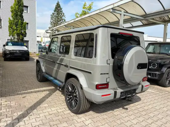 MERCEDES-BENZ-G 63 AMG-4.0 V8 BITURBO MHEV MANUFAKTUR 4MATIC SPEEDSHIFT MERCEDES-BENZ-G 63 AMG-2027