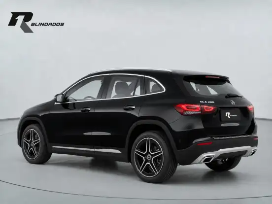 MERCEDES-BENZ-GLA 200-2026