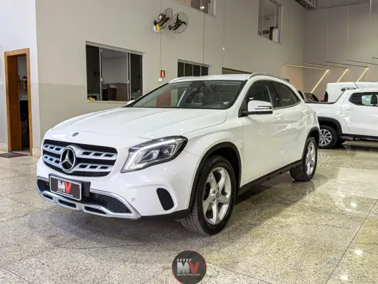 MERCEDES-BENZ-GLA 200-1.6 CGI FLEX ADVANCE 7G-DCT MERCEDES-BENZ-GLA 200-2019