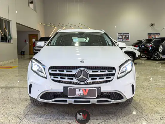 MERCEDES-BENZ-GLA 200-1.6 CGI FLEX ADVANCE 7G-DCT MERCEDES-BENZ-GLA 200-2019