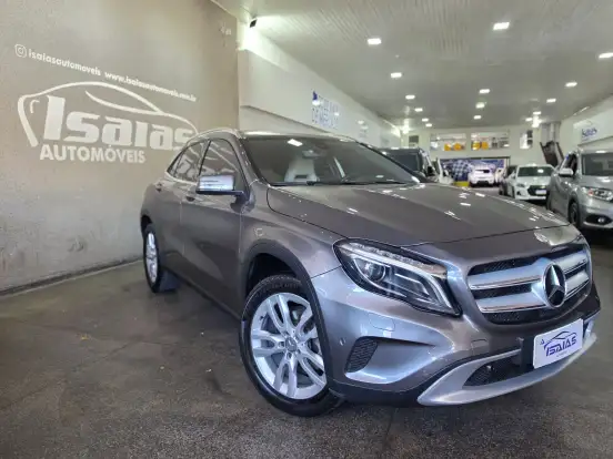 MERCEDES-BENZ-GLA 200-1.6 CGI STYLE 16V TURBO FLEX 4P AUTOMÁTICO MERCEDES-BENZ-GLA 200-2015