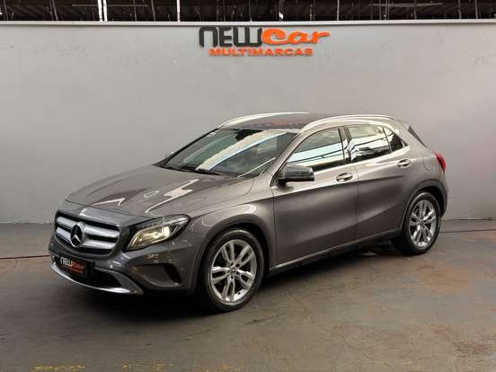 MERCEDES-BENZ-GLA 200-2014