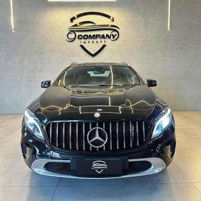 MERCEDES-BENZ-GLA 200-2014