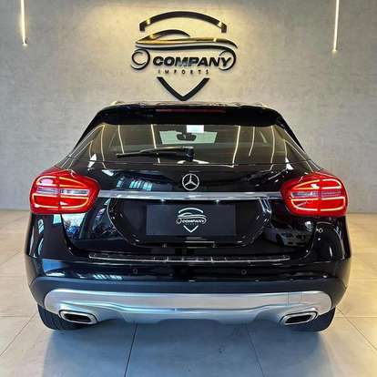 MERCEDES-BENZ-GLA 200-2014