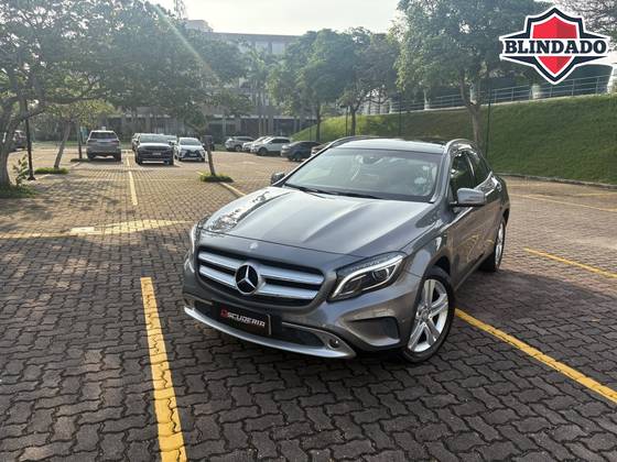 MERCEDES-BENZ GLA 200 1.6 CGI ENDURO 16V TURBO FLEX 4P AUTOMÁTICO