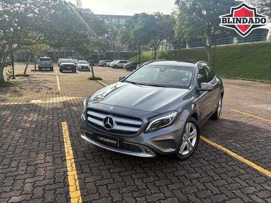 MERCEDES-BENZ-GLA 200-1.6 CGI ENDURO 16V TURBO FLEX 4P AUTOMÁTICO MERCEDES-BENZ-GLA 200-2016