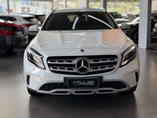MERCEDES-BENZ-GLA 200-1.6 CGI FLEX ADVANCE 7G-DCT MERCEDES-BENZ-GLA 200-2018