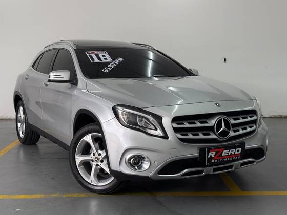 MERCEDES-BENZ GLA 200 1.6 CGI FLEX ENDURO 7G-DCT
