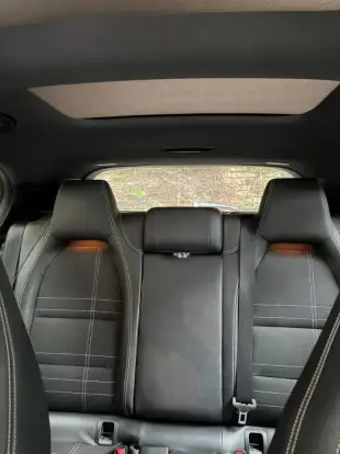 MERCEDES-BENZ-GLA 250-2015