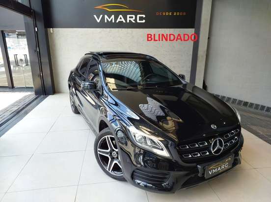 MERCEDES-BENZ-GLA 250-2020
