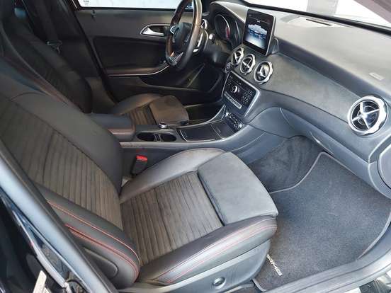 MERCEDES-BENZ-GLA 250-2.0 CGI GASOLINA SPORT 7G-DCT MERCEDES-BENZ-GLA 250-2020