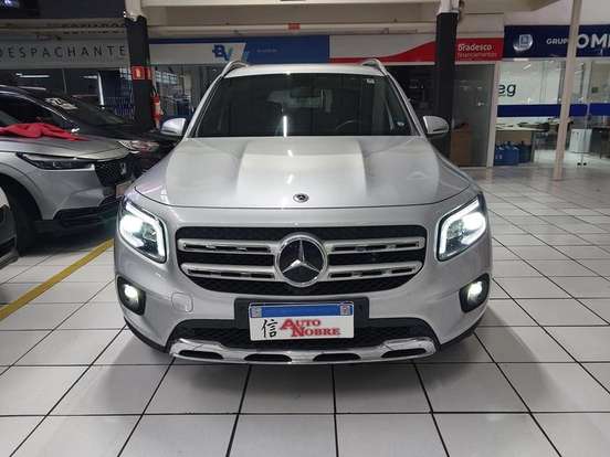 MERCEDES-BENZ-GLB 200-2021