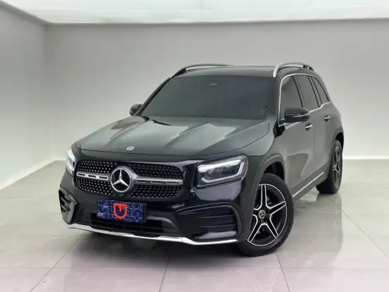 MERCEDES-BENZ-GLB 220-2025