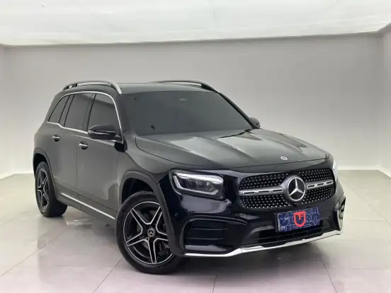 MERCEDES-BENZ-GLB 220-2025
