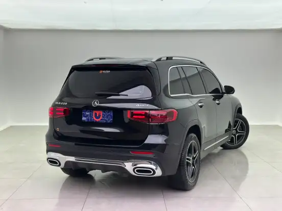MERCEDES-BENZ-GLB 220-2.0 MHEV AMG LINE 4MATIC 8G-DCT MERCEDES-BENZ-GLB 220-2025