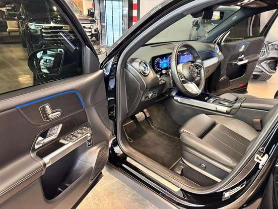 MERCEDES-BENZ-GLB 220-2.0 MHEV PROGRESSIVE 4MATIC 8G-DCT MERCEDES-BENZ-GLB 220-2024