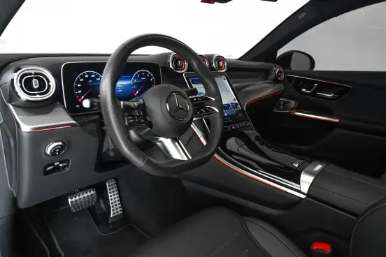 MERCEDES-BENZ-GLC 300-2025