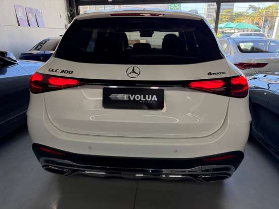 MERCEDES-BENZ-GLC 300-2024
