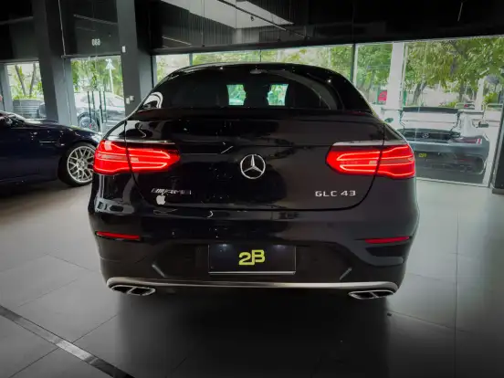 MERCEDES-BENZ-GLC 43 AMG-3.0 V6 GASOLINA COUPÉ 4MATIC 9G-TRONIC MERCEDES-BENZ-GLC 43 AMG-2017