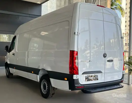 MERCEDES-BENZ-SPRINTER-2026