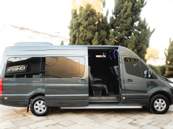MERCEDES-BENZ-SPRINTER-2.0 CDI DIESEL VAN 417 LONGO 10L MANUAL MERCEDES-BENZ-SPRINTER-2023