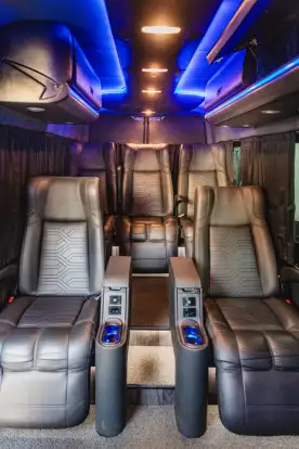 MERCEDES-BENZ-SPRINTER-2023