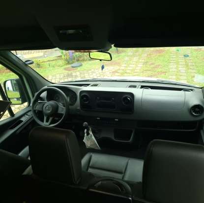 MERCEDES-BENZ-SPRINTER-2021