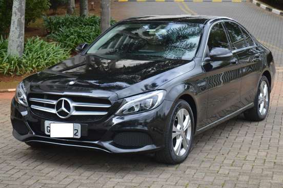 MERCEDES-BENZ-C 180-1.6 CGI AVANTGARDE 16V TURBO GASOLINA 4P AUTOMÁTICO MERCEDES-BENZ-C 180-2015
