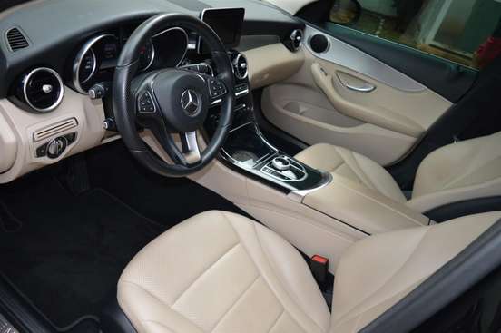 MERCEDES-BENZ-C 180-1.6 CGI AVANTGARDE 16V TURBO GASOLINA 4P AUTOMÁTICO MERCEDES-BENZ-C 180-2015