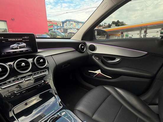 MERCEDES-BENZ-C 200-2.0 CGI AVANTGARDE 16V GASOLINA 4P AUTOMÁTICO MERCEDES-BENZ-C 200-2015