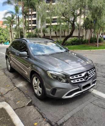 MERCEDES-BENZ-GLA 200-1.6 CGI FLEX STYLE 7G-DCT MERCEDES-BENZ-GLA 200-2018