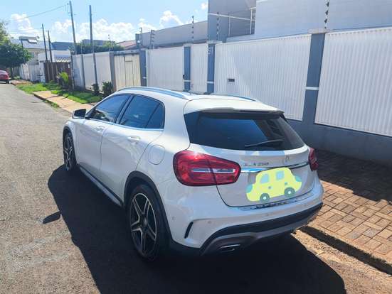 MERCEDES-BENZ-GLA 250-2015