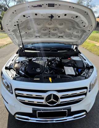 MERCEDES-BENZ-GLB 200-2021
