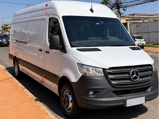MERCEDES-BENZ-SPRINTER-2.2 CDI DIESEL FURGÃO 516 TA EXTRA LONGO MANUAL MERCEDES-BENZ-SPRINTER-2021