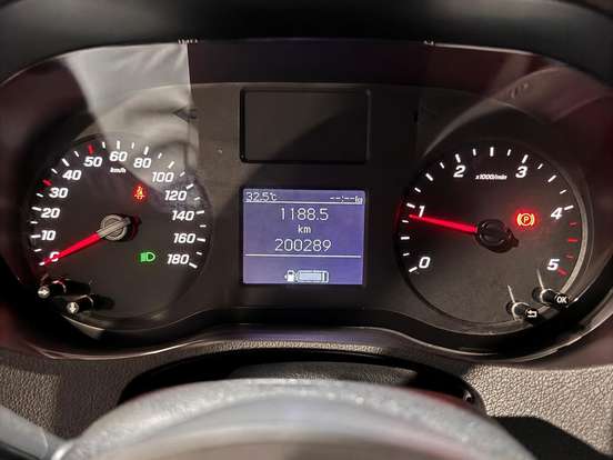 MERCEDES-BENZ-SPRINTER-2.2 CDI DIESEL FURGÃO 516 TA EXTRA LONGO MANUAL MERCEDES-BENZ-SPRINTER-2021