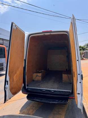 MERCEDES-BENZ-SPRINTER-2021